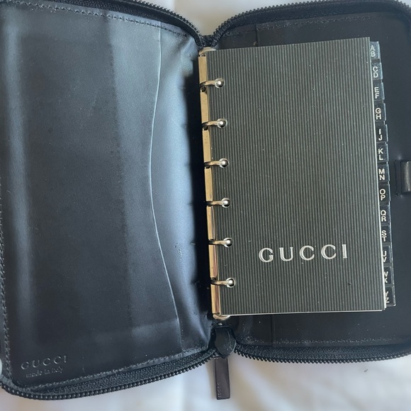 Vintage Gucci phone book - Picture 3 of 5